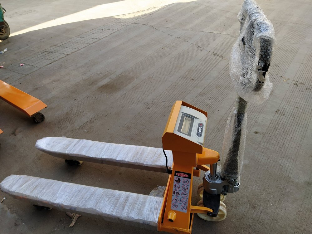 Mild Steel Weighing Scale Pallet Truck, Load Capacity: 2.5 Ton