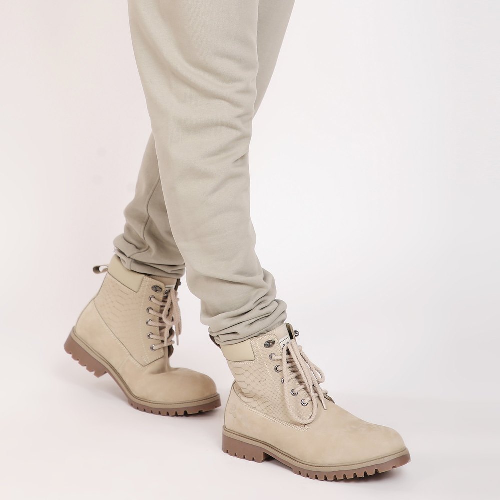 Shoes Model Photo Shoot Service