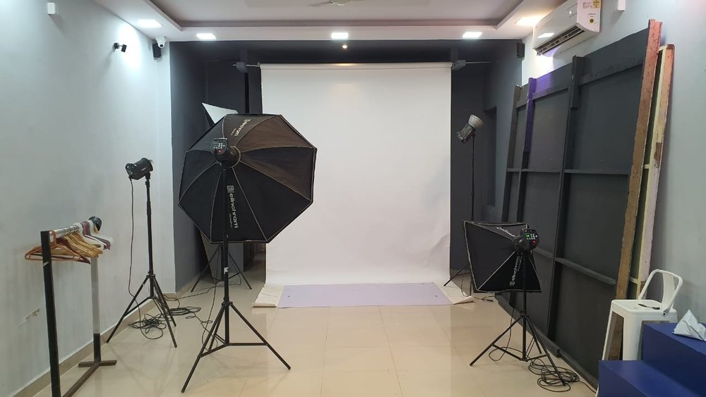 Studio Rental Service