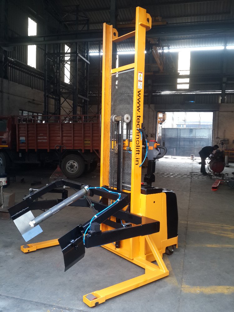 Reel Handling Stacker