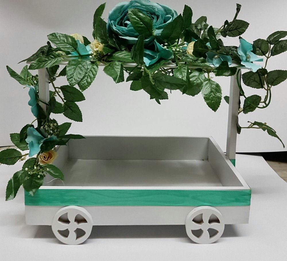 White & Green Packing Material Trousseau Cart, For Decoration