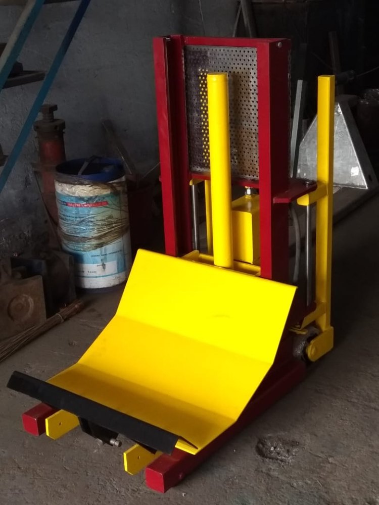 Gruyi Mild Steel Paper Roll Stacker, For Material Handling