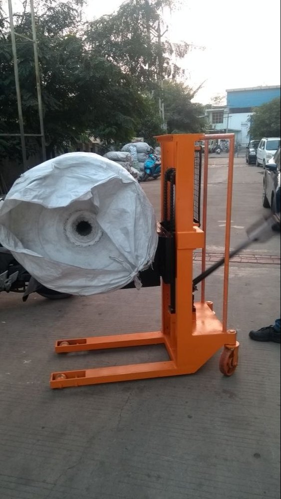Dakshesh Engineer Mild Steel Paper Roll Stacker, For Material Handling