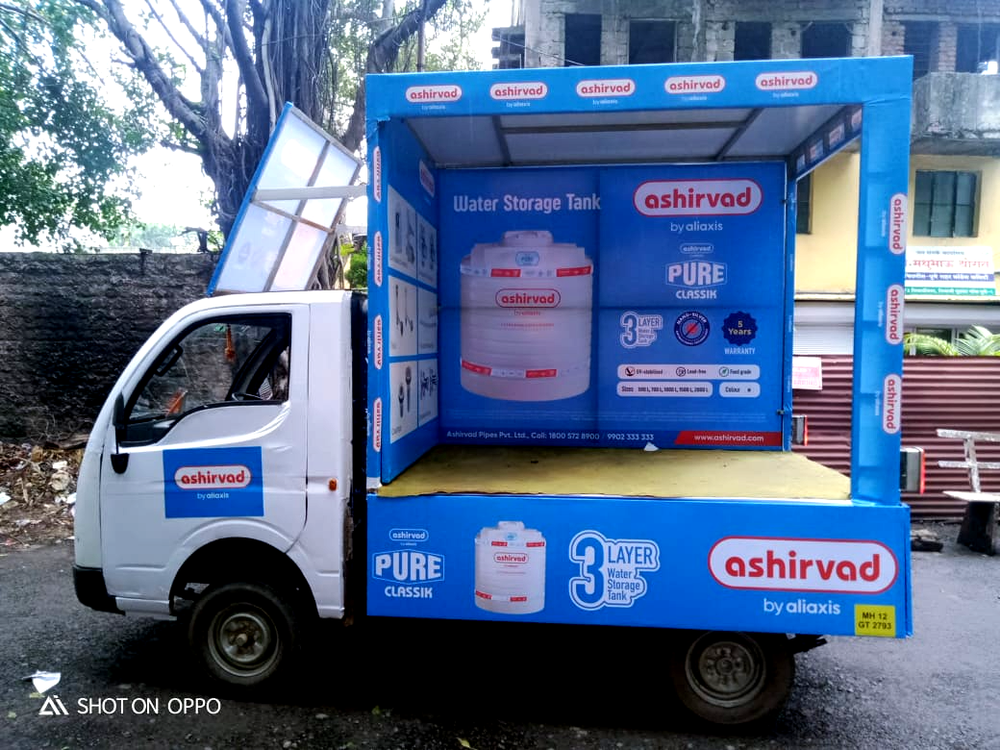 MS Frame Rental Tempo Branding Services, In Pune, Mode Of Advertising: Outdoor