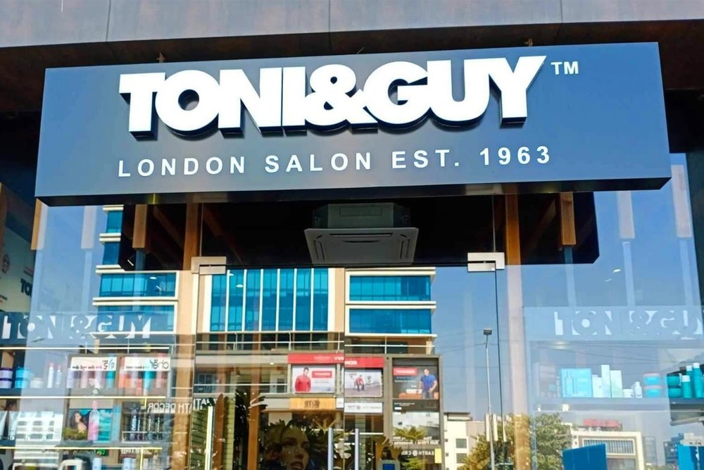 Outdoor Sign Board Installation Service