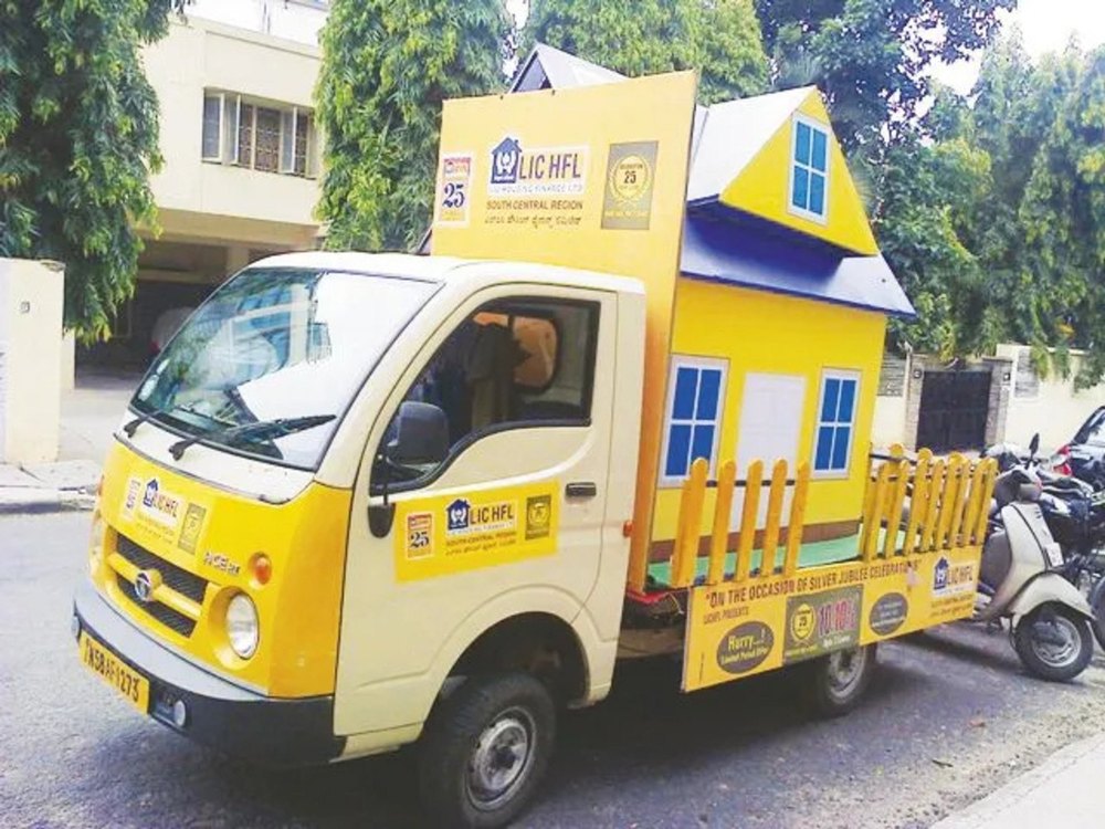 1 Days Offline Roadshow Advertising Service, in Pan India, Road Show Timing: 10: 30am