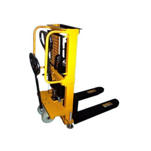 Mini hand stacker