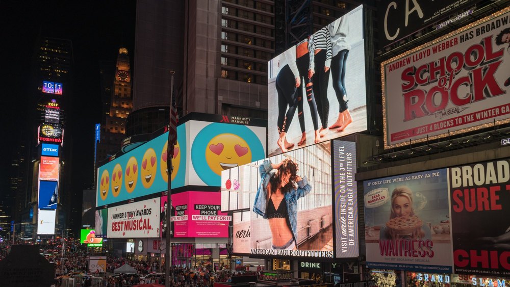 Outdoor Hoarding and OOH Advertising Services, in Pan India