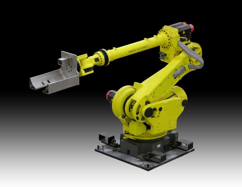 Mild Steel Material Handling Robot, Lifting Capacity: 2000 Kg