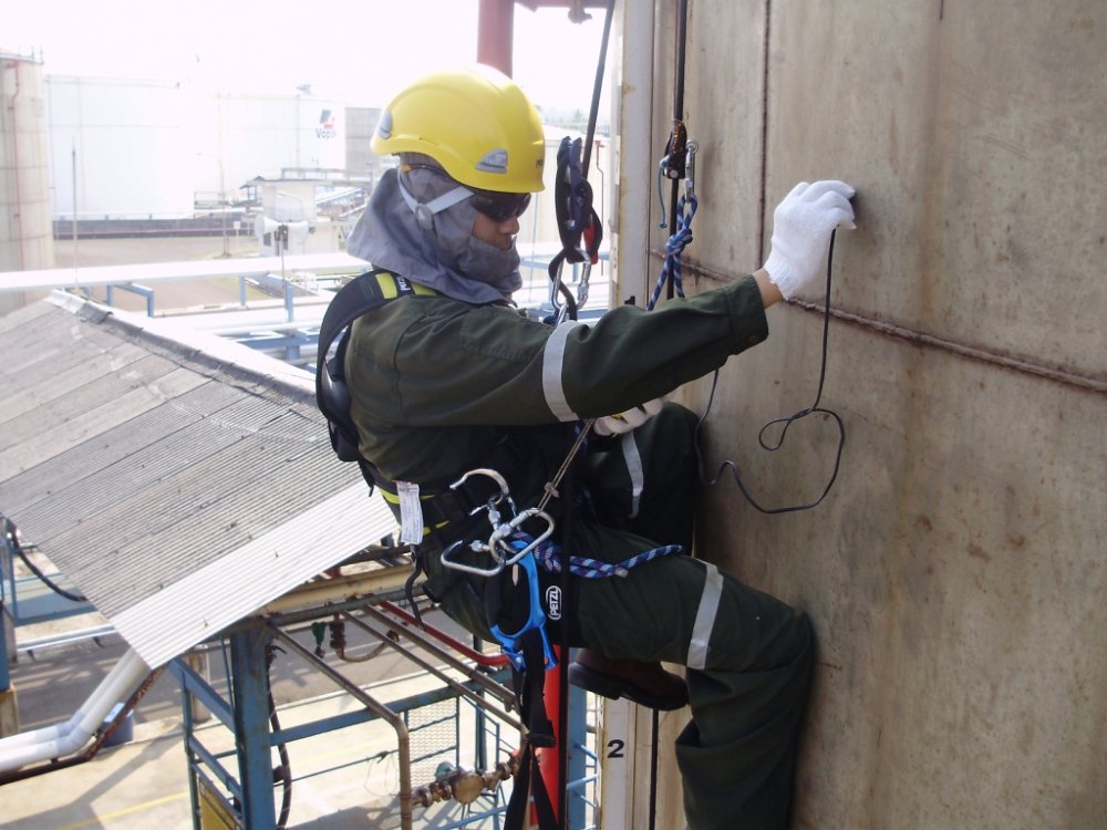 Non-Destructive Rope Access Ultrasonic Testing Service, For Aerospace, Onsite