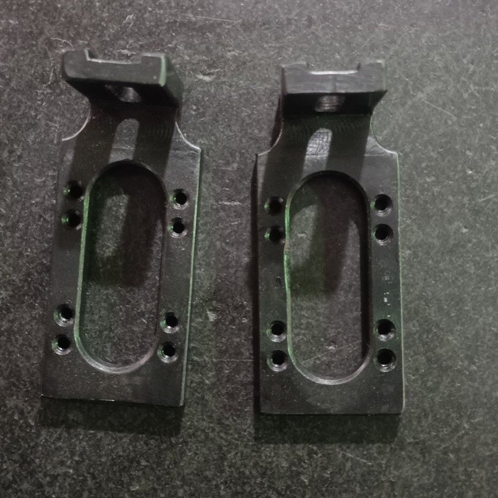 Industrial Manipulators Mild Steel Clamping Plate