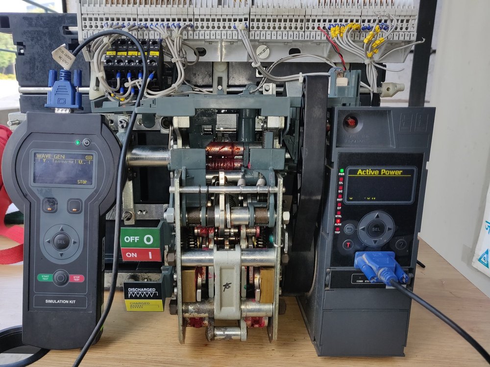 Servicing & Testing of LT Breaker