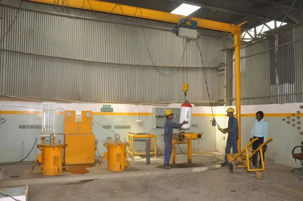External and Internal Visual Inspection CNG Cylinder Testing Services