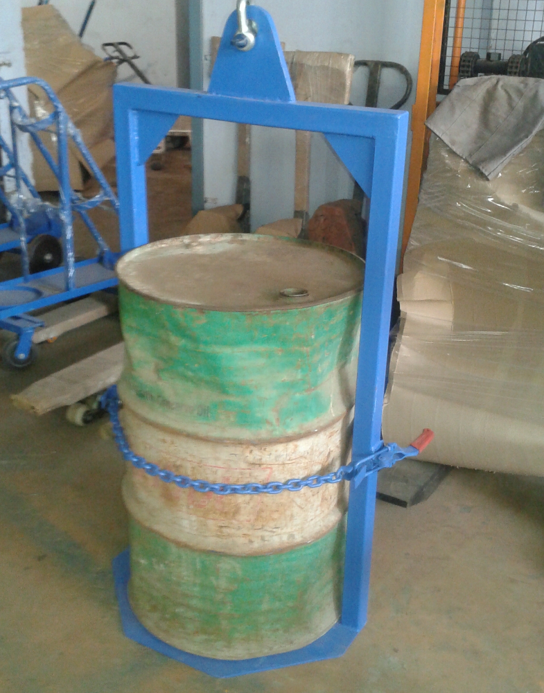 Siddh Krupa Drum Handlers, Lifting Capacity: 100-150 (Kg), 800 mm