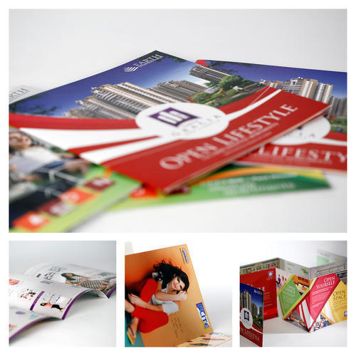 White Paper Corporate Brochure Printing Services, Location: Chennai India, Size: A3