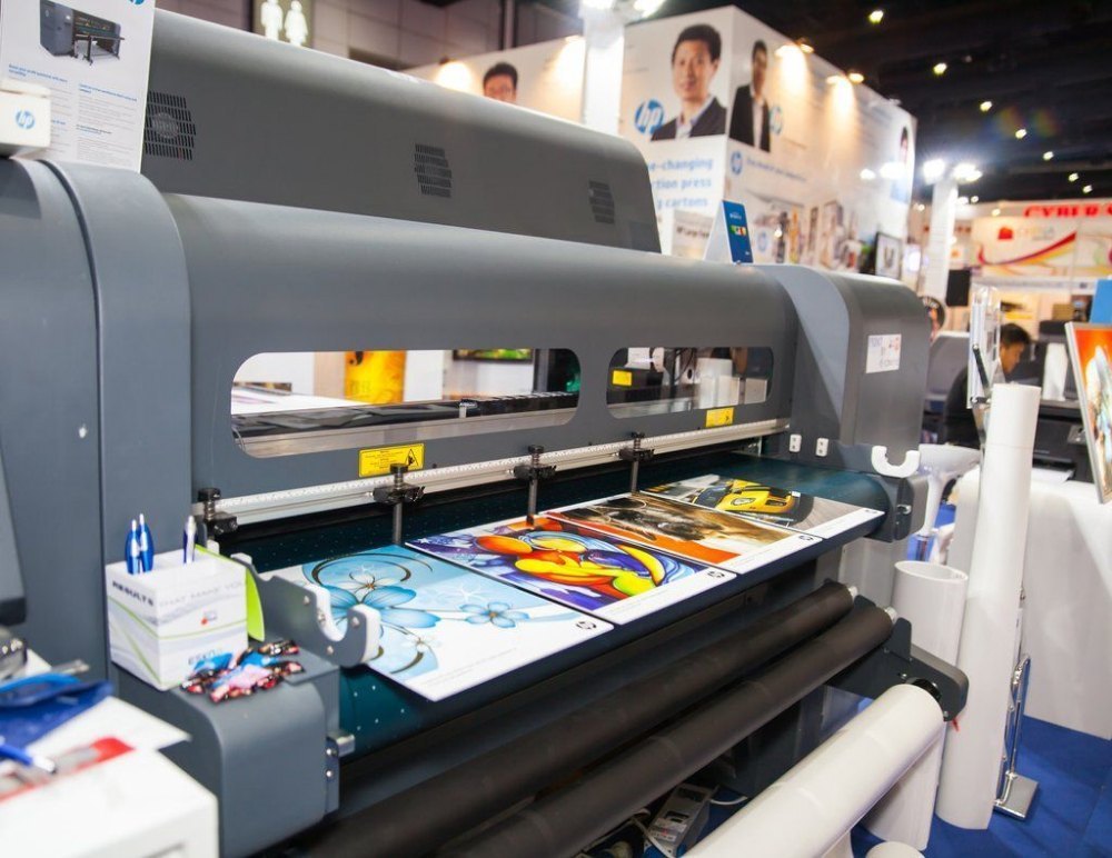 Paper Color Laser Printing Service, Location: Local Area