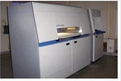 Selective Laser Sintering (SLS)