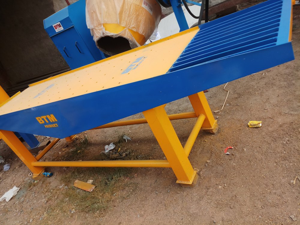 Roof Tile Vibrating Table, For Construction, Power: 2-4 kw