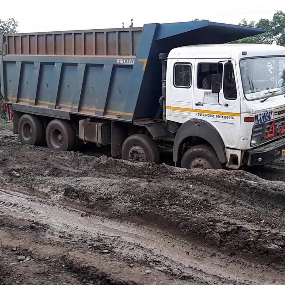Dumper Rental Service