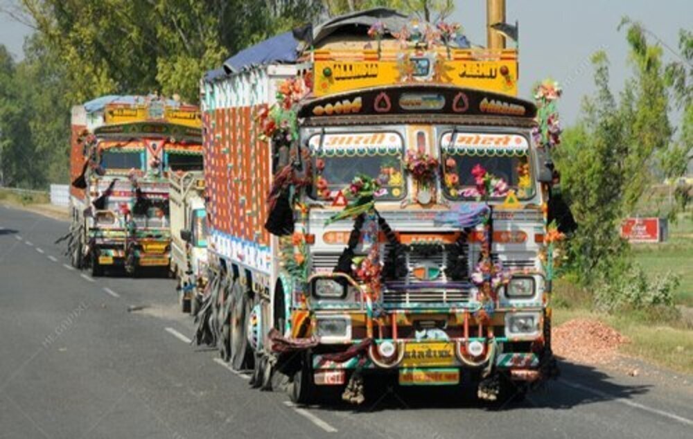 Truck Fruits Vegetables Transportation Service