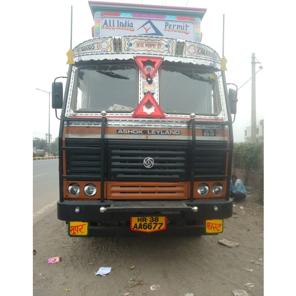 Transporter Canter Truck Transportation Service
