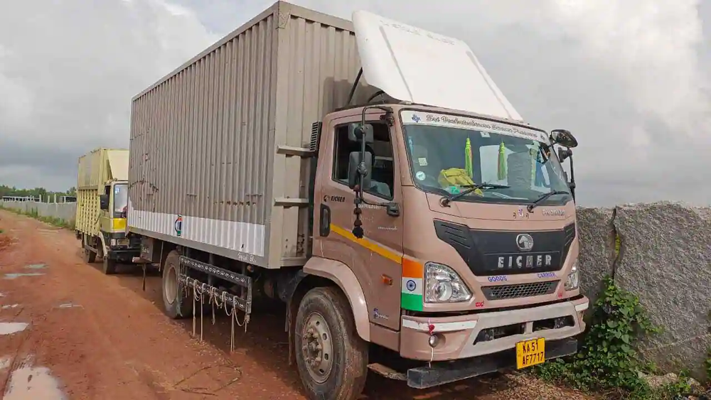 Pharmaceutical Transportation Service