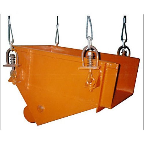 VIBRANT Electromechanical Vibratory Feeder, Lifting Capacity: 4-6 Tons