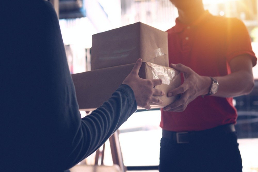 Local Courier Services, Mumbai