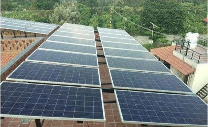 Inverter-PCU Grid Tie Adani Solar Power Plant For Industrial, Capacity: 10 KW ABOVE