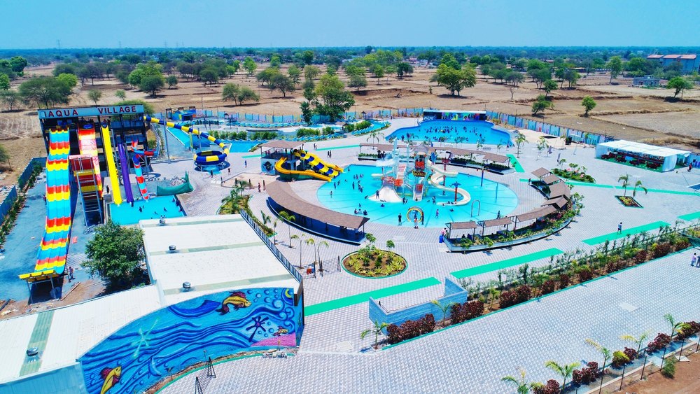 Morden Glass Fibre Water Park Consultants, Rider Capacity: High
