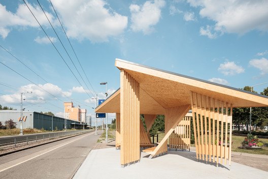 Project Solutions for Train Stations and Airports