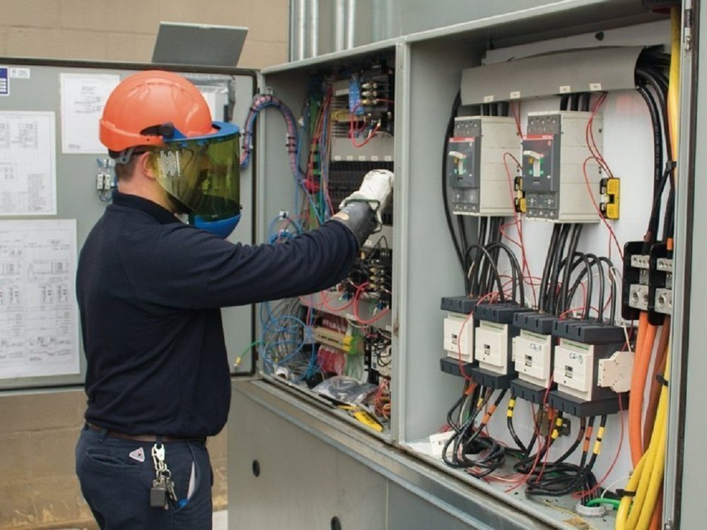 Electrical Contractor Service