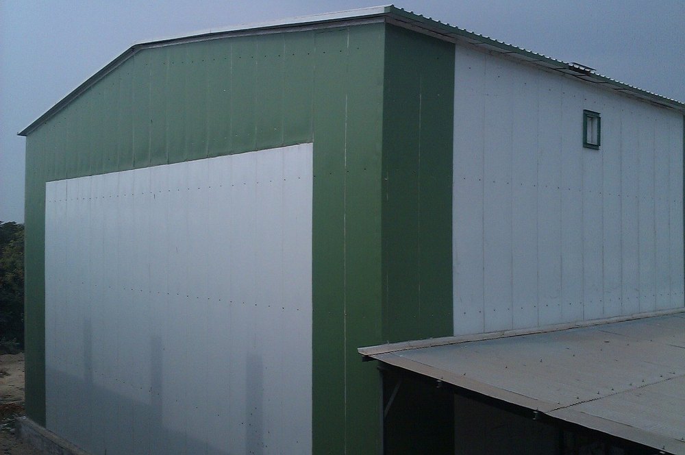 Puf Panel Fruits Warehouse Cold Storage, Automation Grade: Fully Automatic, 2 Degreec