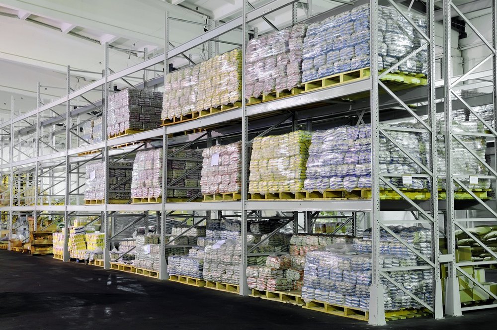 Fruits Temperature Controlled Warehousing Service, Automation Grade: Semi Automatic