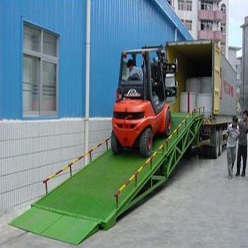 Dock Stuffing Service
