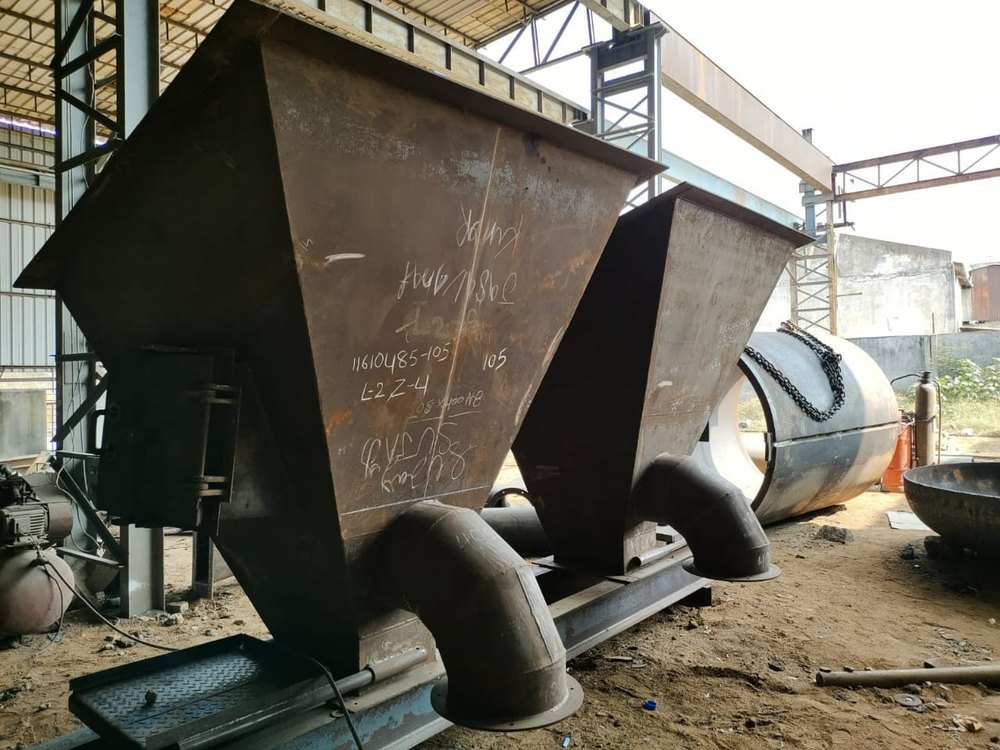 Mild Steel Hopper, For Industrial, Weight Capacity: 50kg