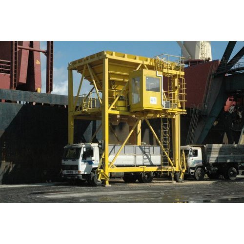 Fully Automatic Mobile Ship Hoppers, For Material Handling Equipments, Weight Capacity: 70 Tons