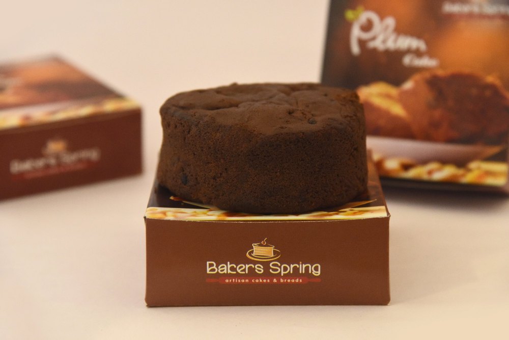 Round Traditional Rich Plum Cake, Packaging Type: Box, Packaging Size: Starts From 250 Gms - 1 Kg