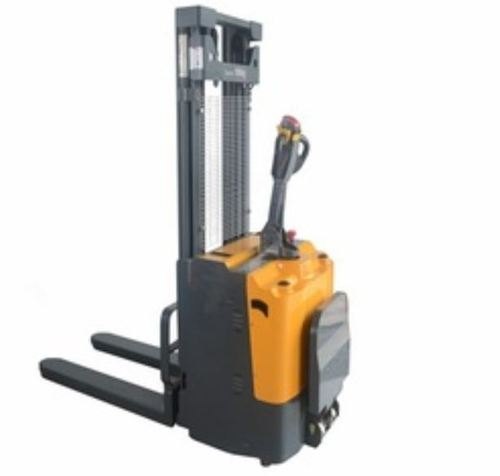 Voltas 500kg Used Electric Stacker, For Power Production, 360mm