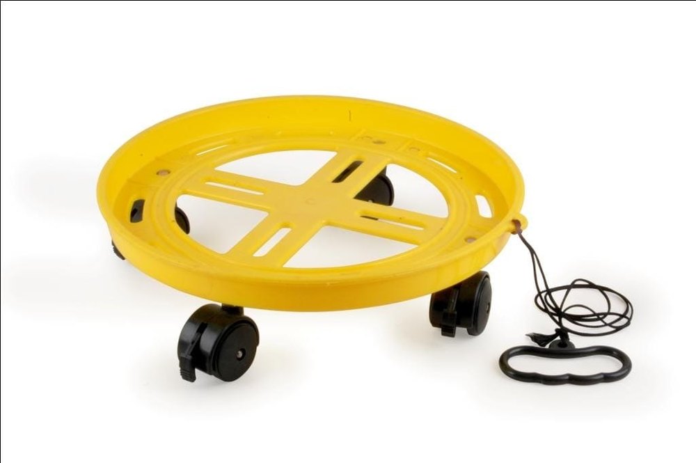 Red GAS TROLLEY PLASTIC DELUXE, For Kitchen, Load Capacity: One LPG Cylinder