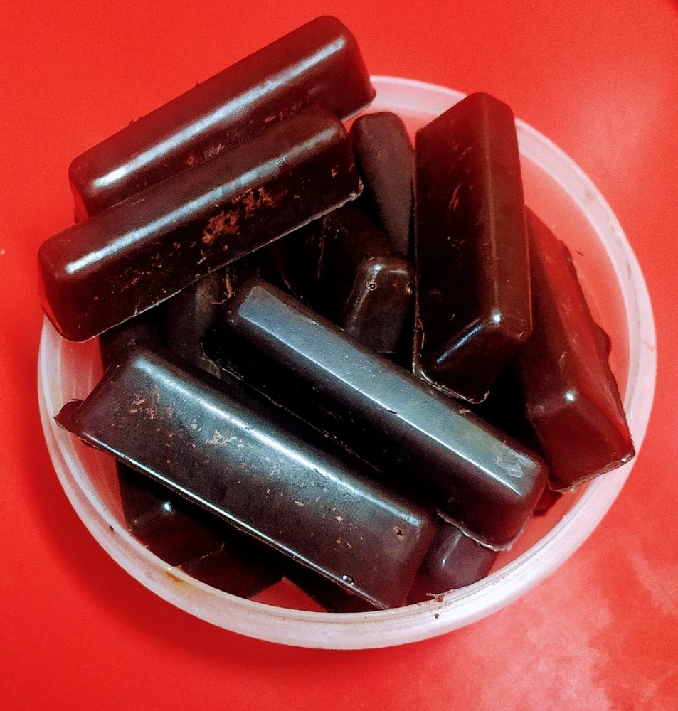 Dark Brown Love Bite Choco Crunch Chocolate, For Eating
