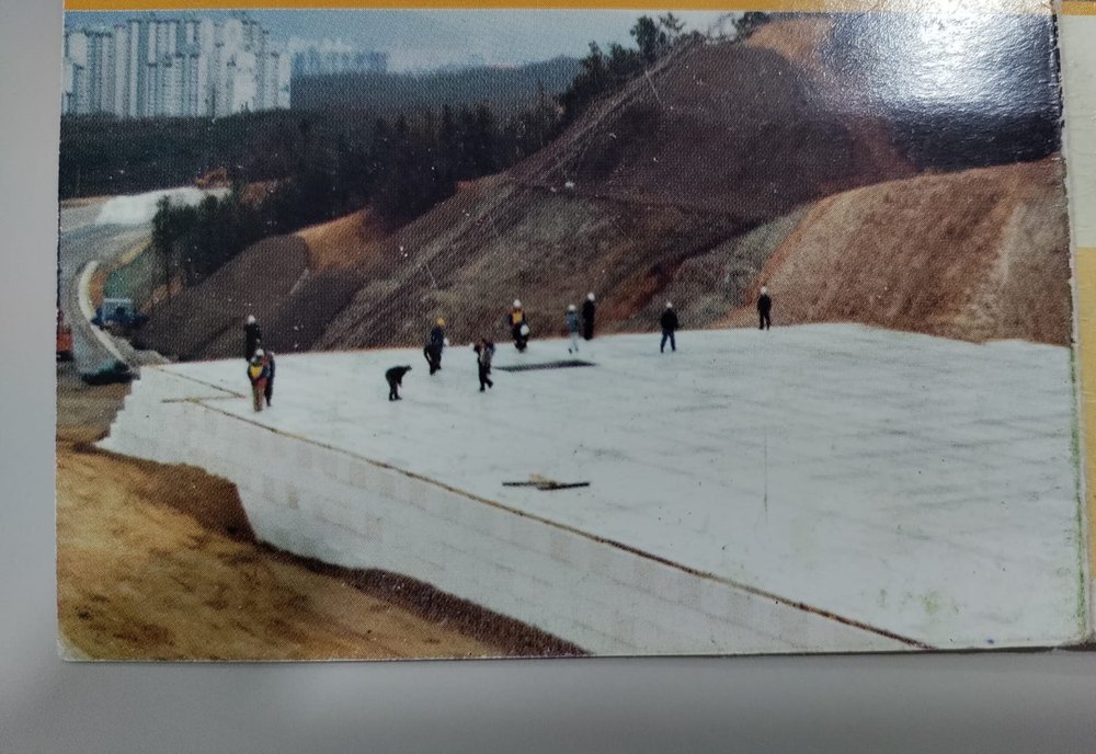 Expandable Polystyrene White Geofoam (EPS)