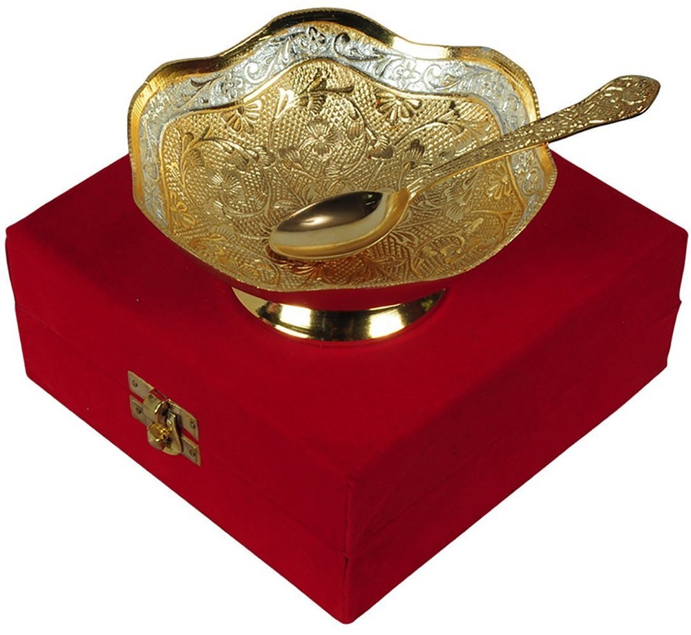 Gold & Silver Brass Bowls, Size: 4 Inch, Packaging Type: Red Velvet Box