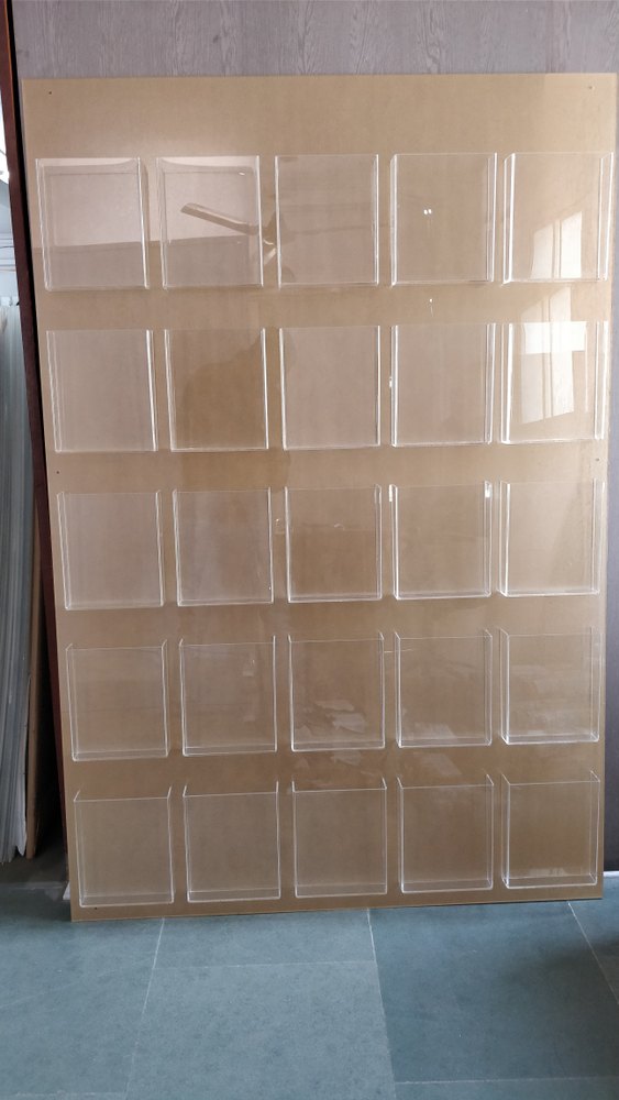 Acrycraft Acrylic Gym Card Holder Display Rack