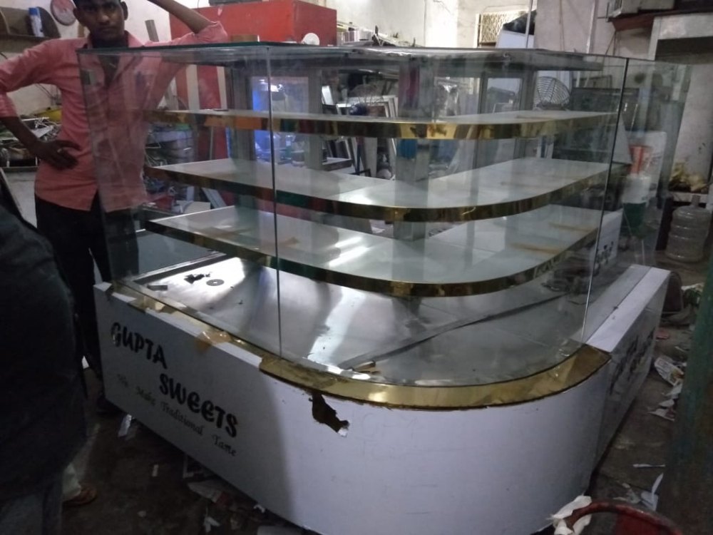 ZENER GOLDEN L Shape Display Counter, for Restaurant, 500 Watt