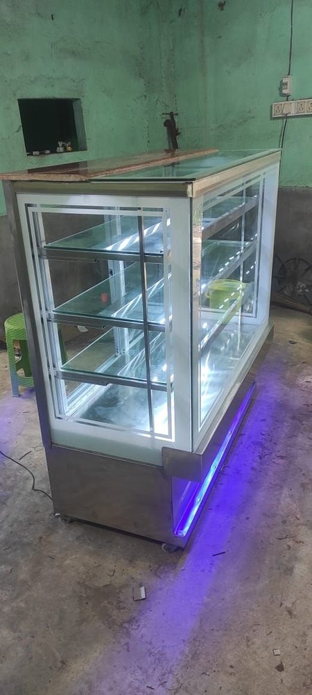 Stainless steel Straight Glass Display Counter, For Shop