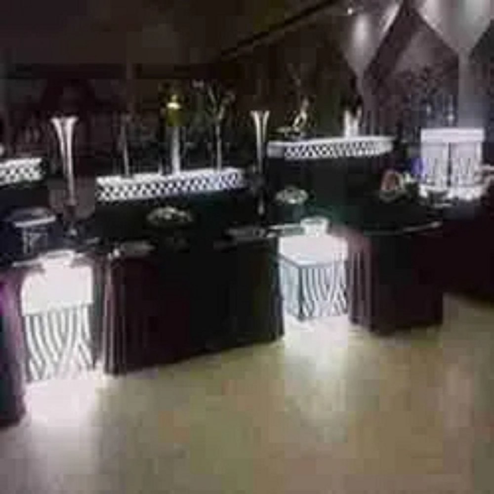 Acrylic Counter Displays