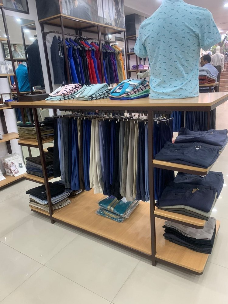 White Stainless Steel Garment Display Stand, For SHOWROOM