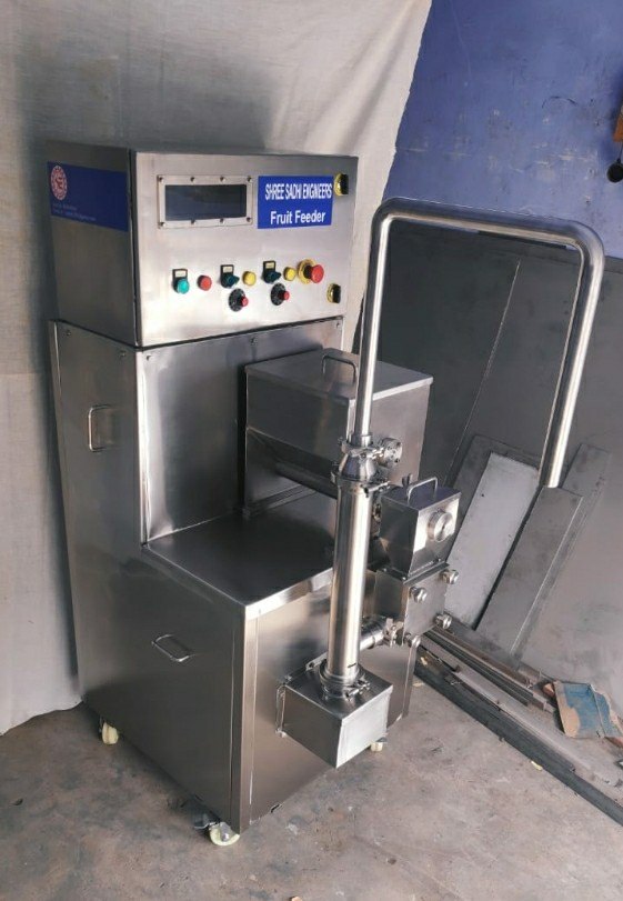 Rubix Automatic Fruit Feeder Machine