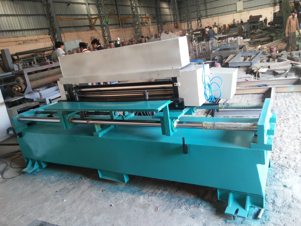 1 HP NC Zig Zag Servo Roll Feeder